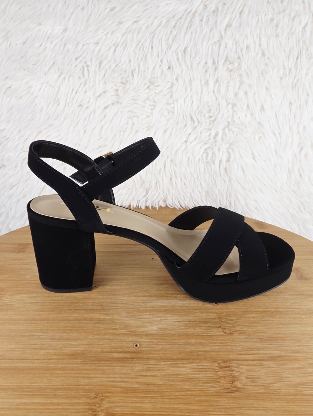 WOMEN'S CHUNKY BLOCK HEEL (MANNER-S BLACK SUEDE) - Picture 4 of 10
